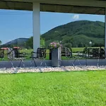 Maralak Hotel