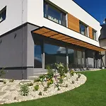 Maralak Hotel 4*
