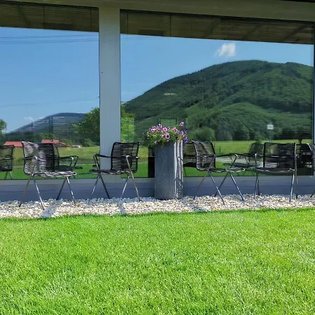 Maralak Hotel